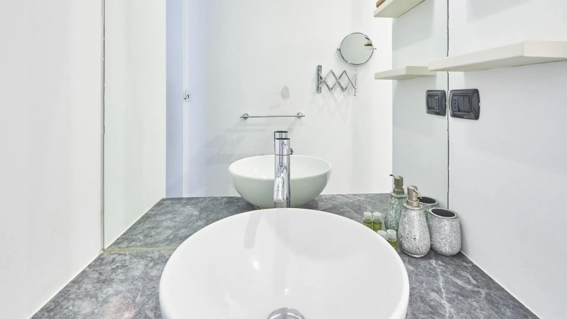 Apartamento Easylife - Raffinato Appartamento In Duomo Milão Itália