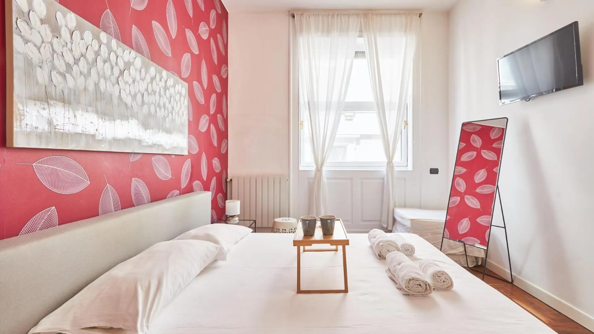 Easylife - Raffinato Appartamento In Duomo Milan 0*,  Italy
